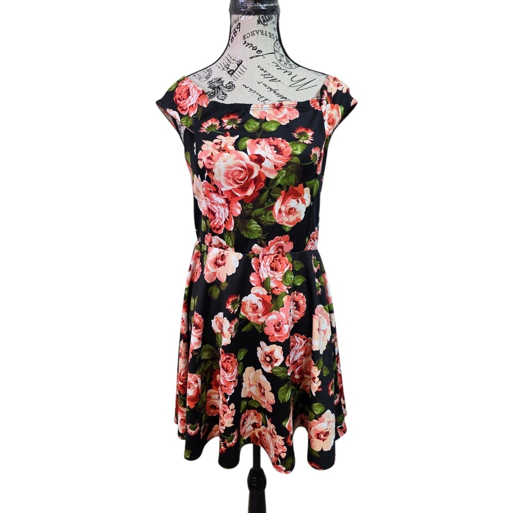 Derek Heart Romantic Goth Rose Print Dress L Dark Floral‎ Rockabilly Skater